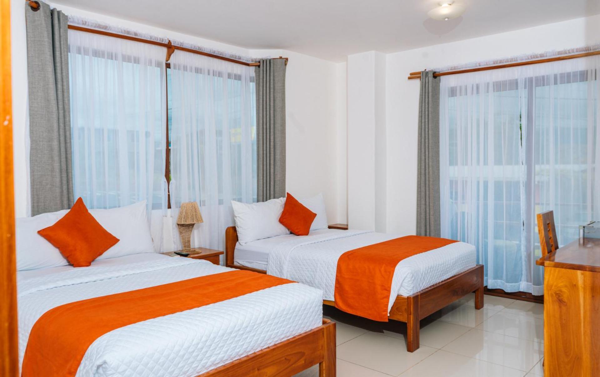 El Descanso Del Guia Puerto Ayora  Ngoại thất bức ảnh