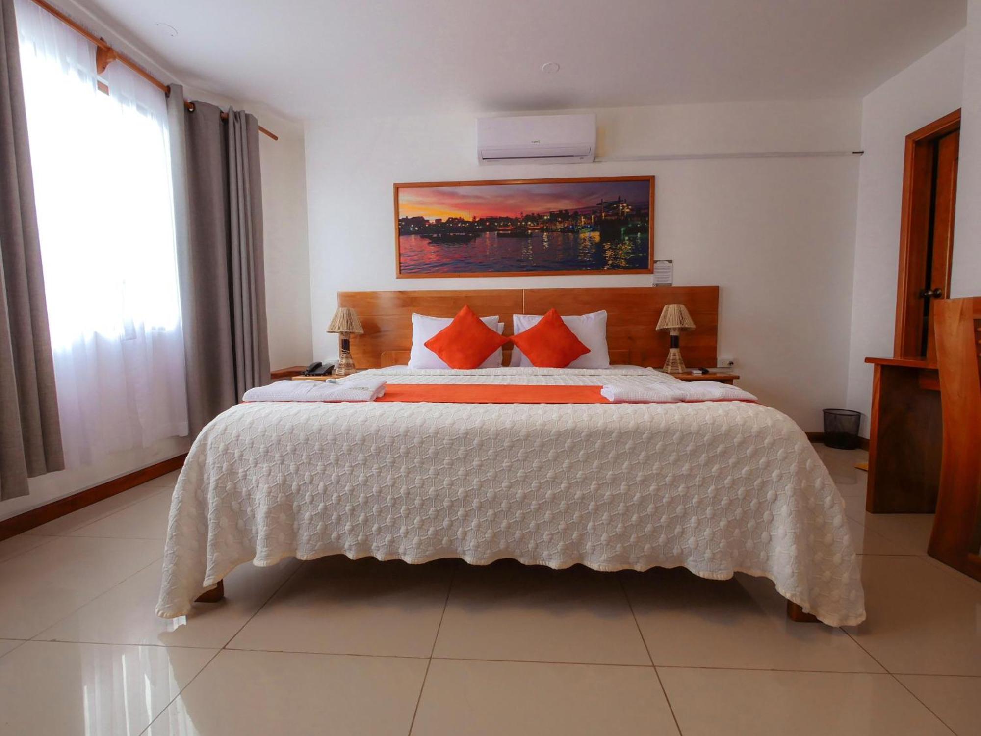 El Descanso Del Guia Puerto Ayora  Ngoại thất bức ảnh
