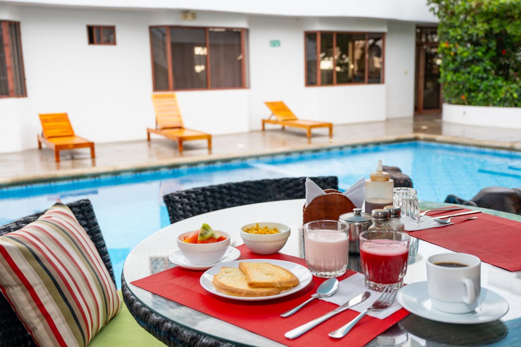 El Descanso Del Guia Puerto Ayora  Ngoại thất bức ảnh
