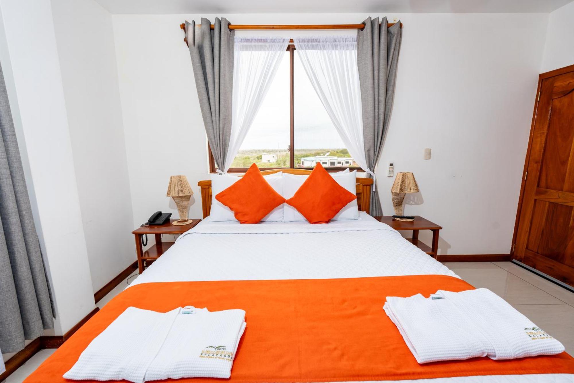 El Descanso Del Guia Puerto Ayora  Ngoại thất bức ảnh